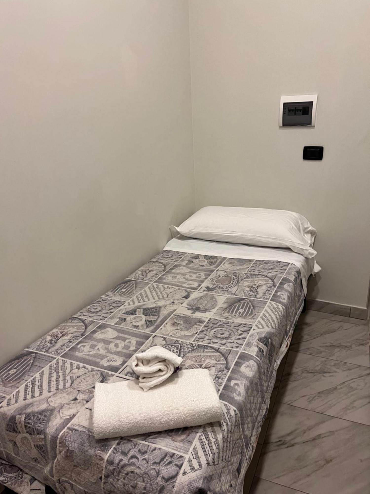 Oceania Hotels Napoli Kültér fotó