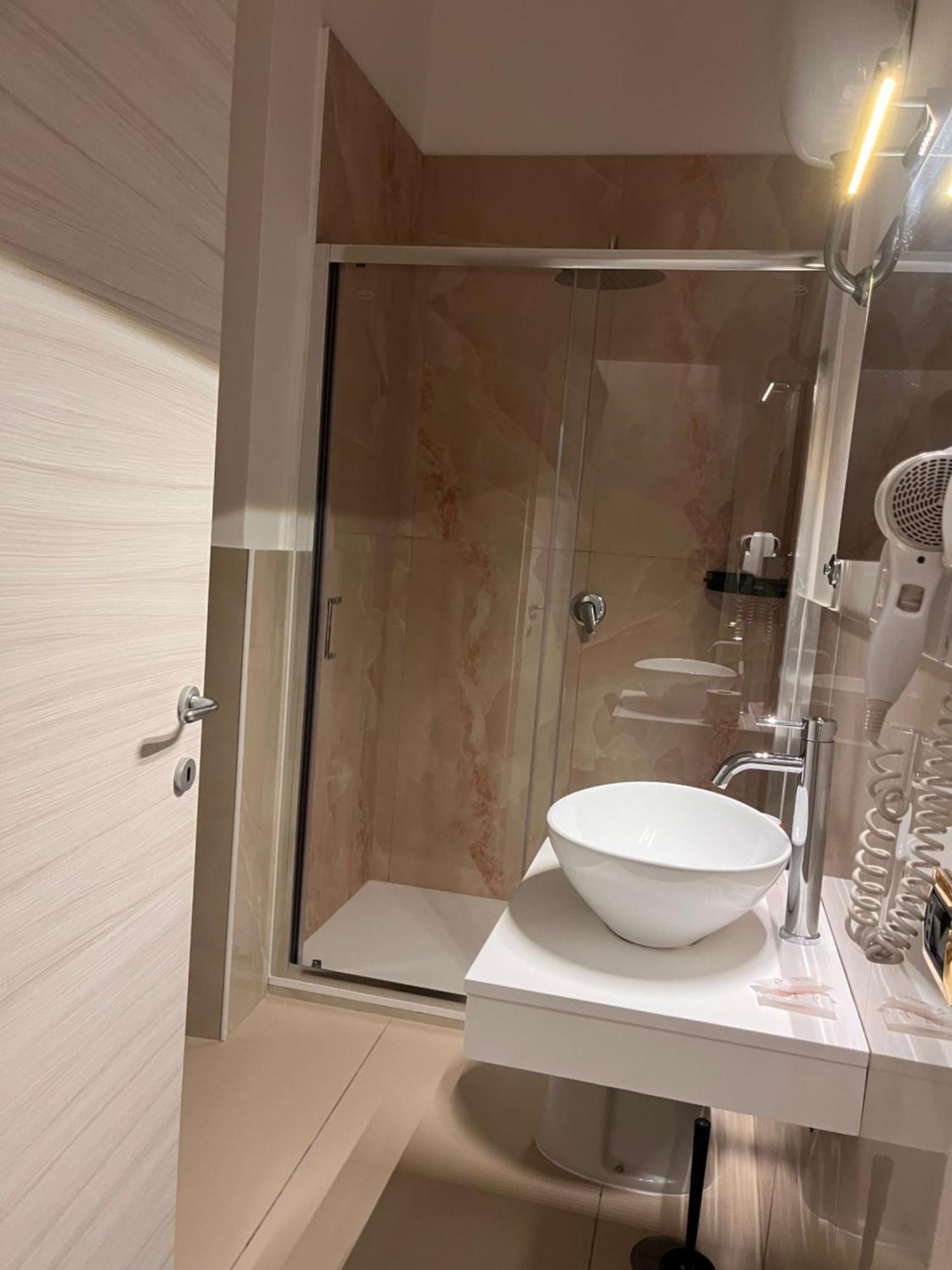 Oceania Hotels Napoli Kültér fotó